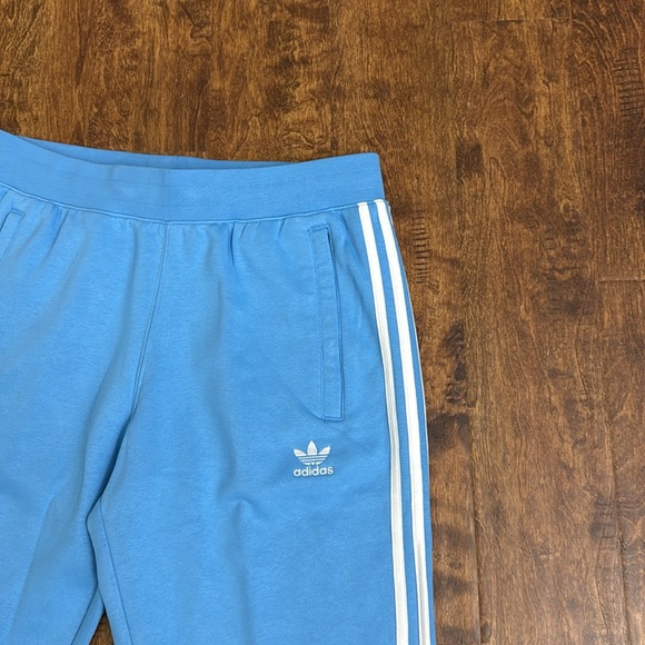 Adidas Multi Sport Joggers Size L - Picture 6 of 17